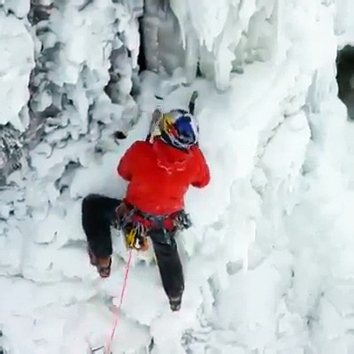 Niagra falls Ice Climb