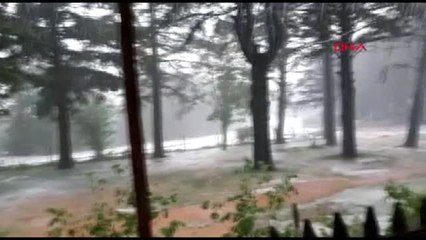 Bursa Uludağ'ın Etekleri Doluyla Beyaza Büründü