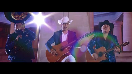 Es Que Me Gustas - (Video Oficial) - Ulices Chaidez y Sus Plebes - DEL Records 2018