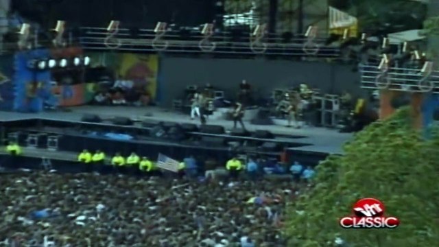 Robert Plant with Very Special Guest Jimmy Page - Wearing and Tearing Knebworth 1990