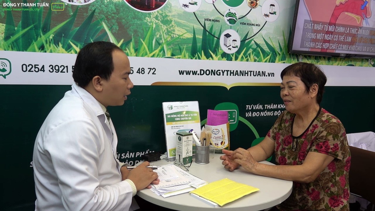 Cô Trần Thị Loan cảm nhận về gian hàng của Đông Y Thanh Tuấn tại triển lãm quốc tế chuyên ngành y dược Vietnam Medipharm 2018 tổ chức tại Hà Nội