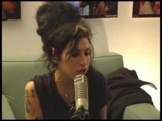 Amy Winehouse - You Know Im No Good (acoustic