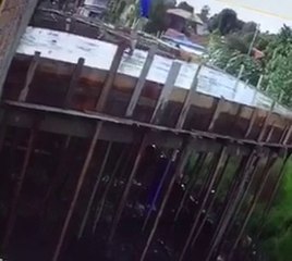 Construction worker narrow escape from collapsing building...!!!!!