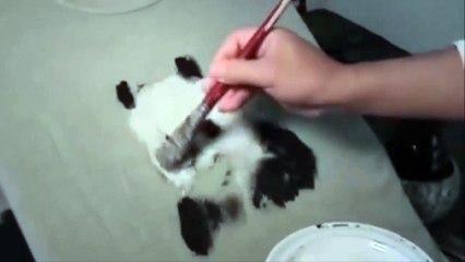 Hướng dẫn cách vẽ lên áo thun, mặc không đụng hàng 15