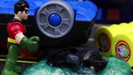 Batman Giant Joker Garbage Truck Toxic Acid Transforms Him Superman with The Flash and Robin Help