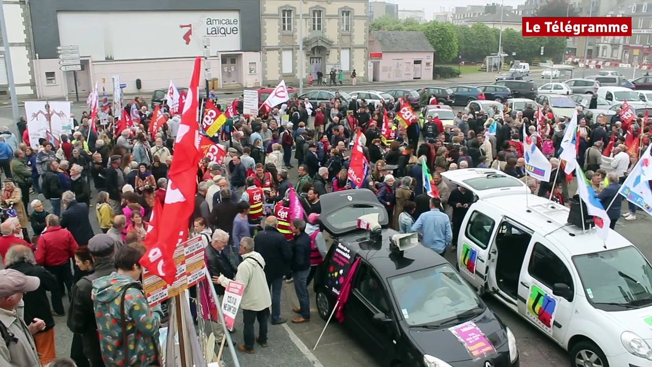 Saint-Brieuc. "Marée populaire" : 700 personnes dans les rues