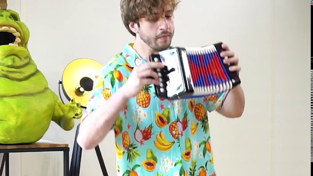 QUI POSSÈDE LE MEILLEUR JOUET (ft Maxenss & Seb)