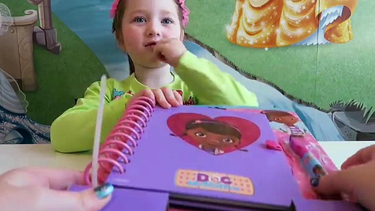 Доктор Плюшева книга Бо-Бо DOC MCSTUFFINS Boo Boos ACTIVITY Book