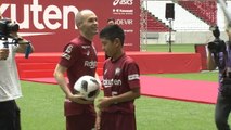 Fans greet Vissel Kobe's new legendary recruit Andres Iniesta