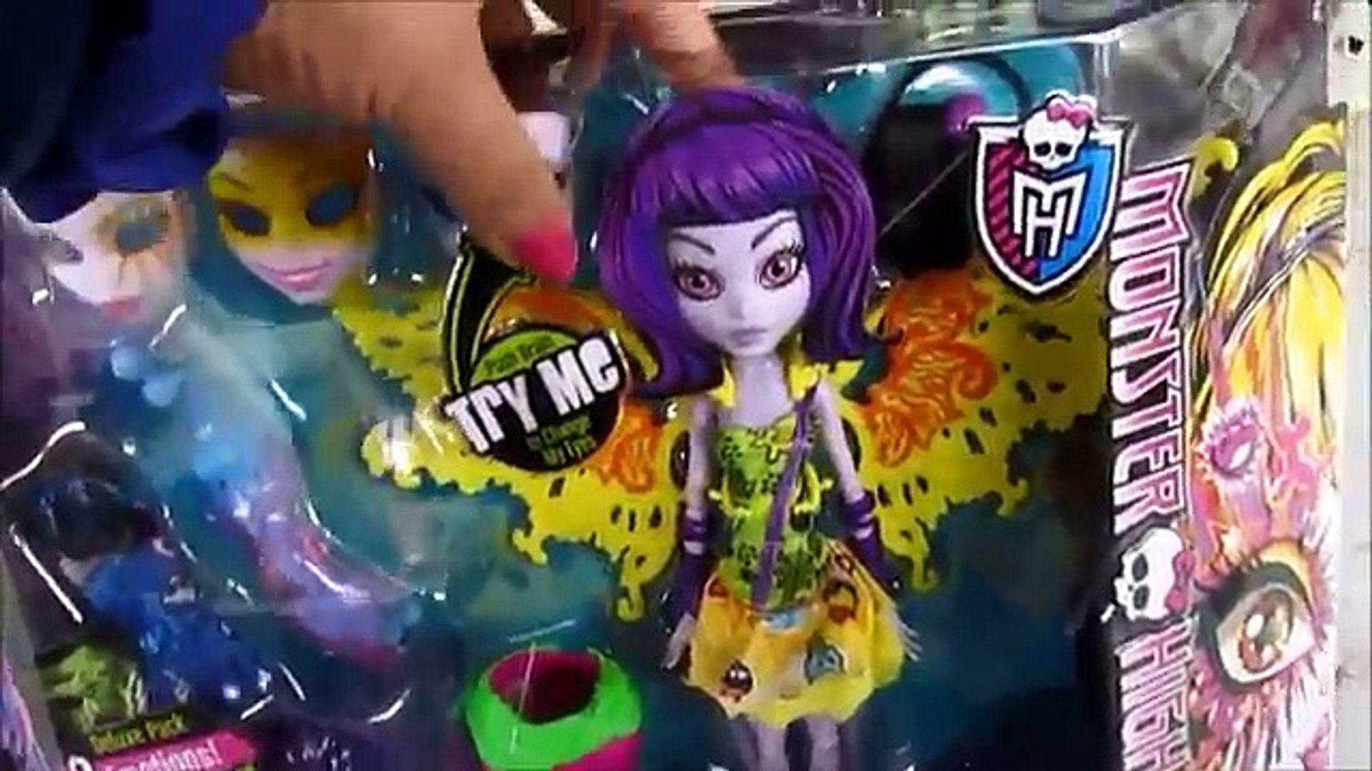 Doll Hunting en Walmart Disneys Frozen Ever After High MLP Toy Hunting at Walmart