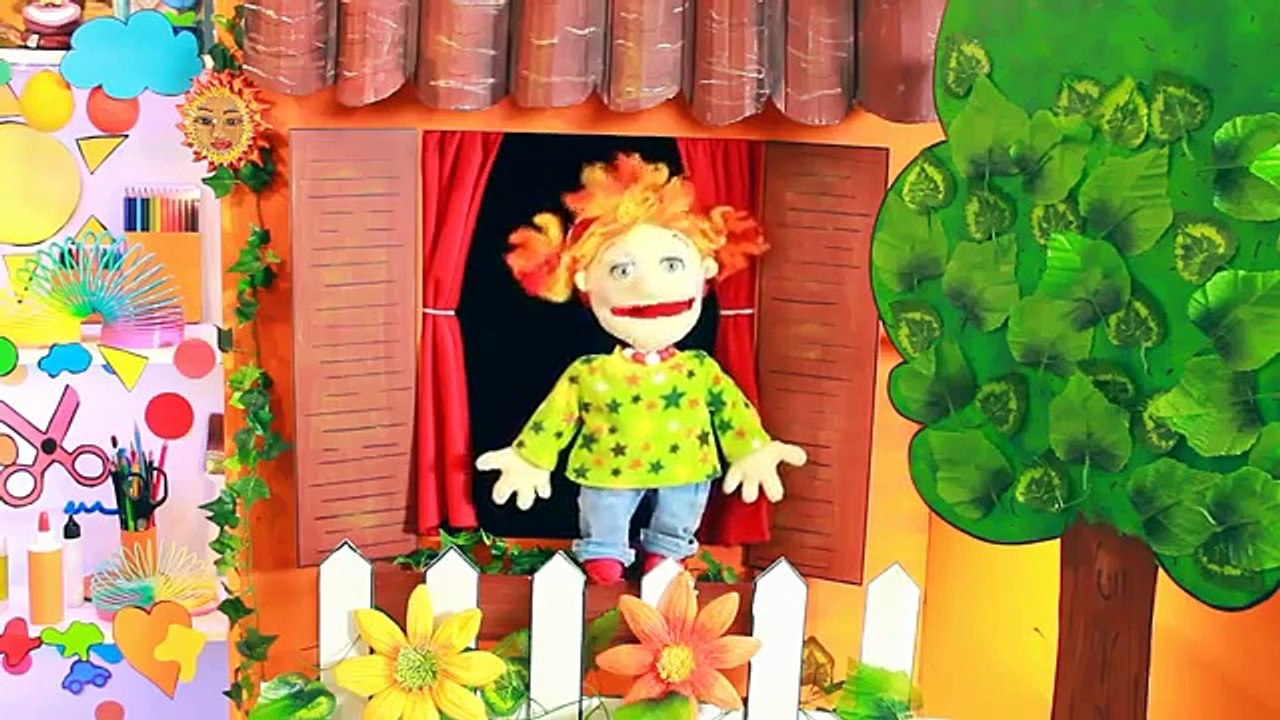 Glitzer Fisch basteln /Kinderkanal / Kindervideos / Basteln mit Kinder - Tobilotta 43