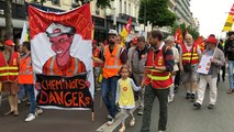 Un millier de personnes manifestent contre Macron