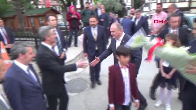 Bolu Bakan Özlü: İnce'nin Yerli Otomobil Projesini Durdurma Vaadi İbret Verici