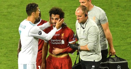 Liverpool'da Muhammed Salah, Sakatlığı Nedeniyle Oyundan Alındı