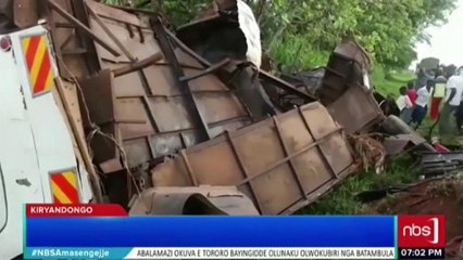 40 Tote bei Busunfall in Uganda