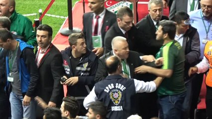 Bursaspor’un genel kurulunda büyük gerginlik