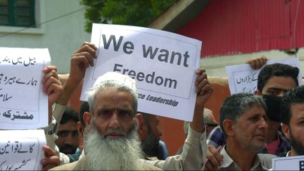 Kashmir tensions: Protests at Srinagar's Jamia Mosque