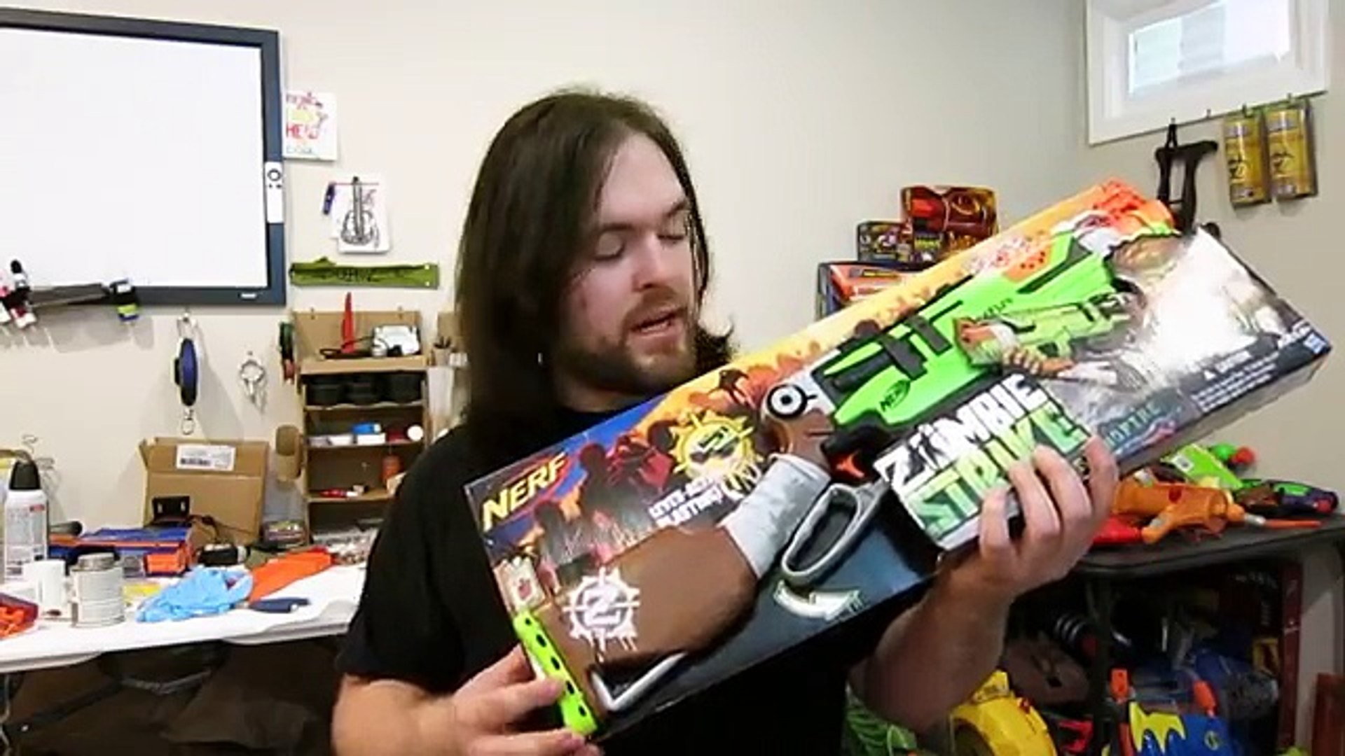 Review: Nerf Zombie Strike Slingfire Unboxing (Its disappointing!) - video  Dailymotion