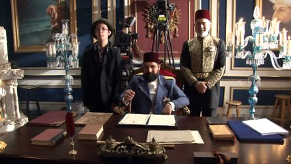 Hayallerinde film çevirirken kendisini dizi setinde buldu