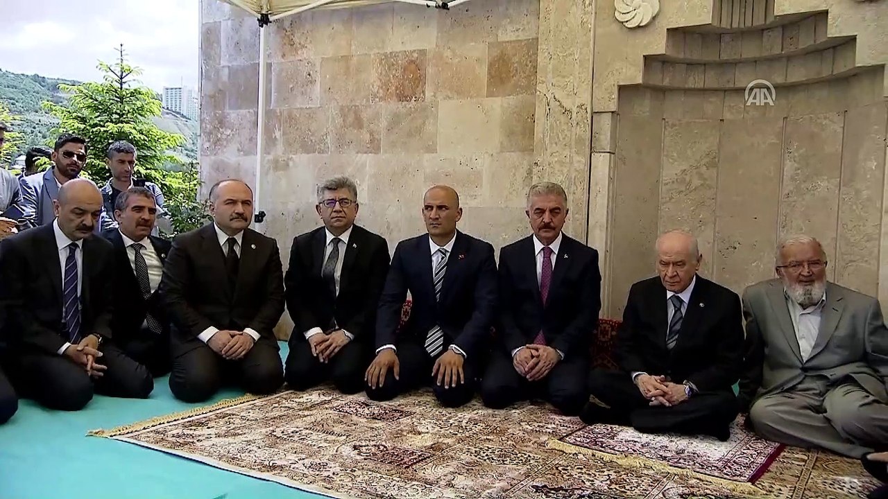 Bahçeli,  Ülkücü Şehitleri Anma Günü etkinliğinde Kur'an dinledi - ANKARA