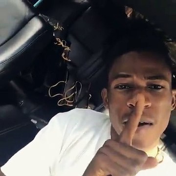 Djoukourou remixé par le King Of New Wave ❤️ Envoyez vos vidéos avec les remixes de Mogoya en message privé ! Achetez Mogoya Remixed : b