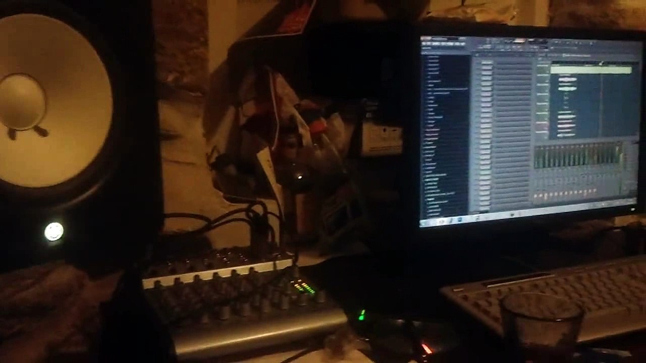 Session Studio Time is Money/Sarkouzin feat. Raizo & Terapyneg [2014].wmv