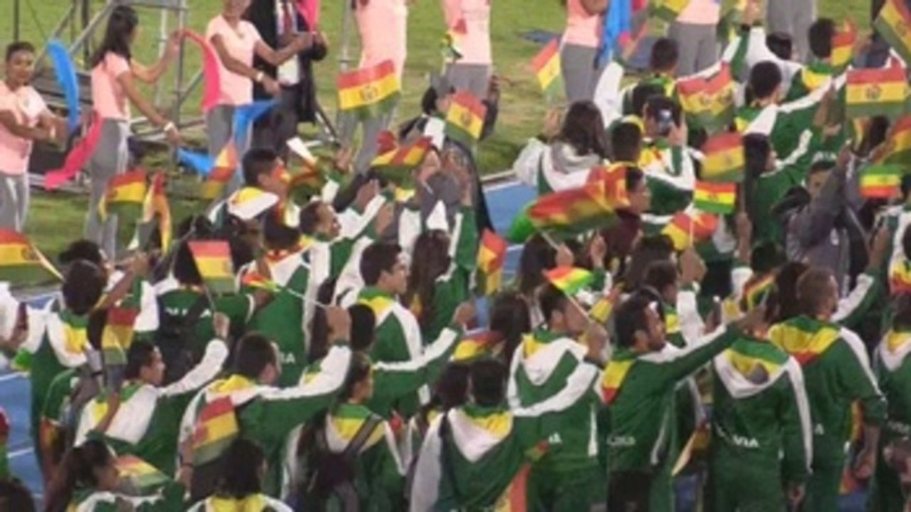 Bolivia recibe los Suramericanos con una muestra de sus culturas indígenas