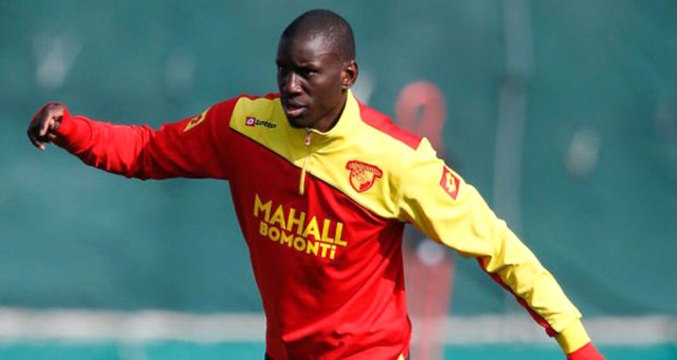 Beşiktaş Demba Ba Transferinde Mutlu Sona Ulaştı