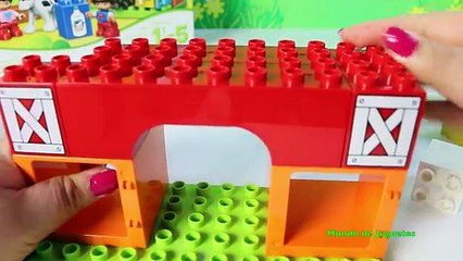 Niños Juegan en la Granja Con los Animales Videos de Juguetes en Español