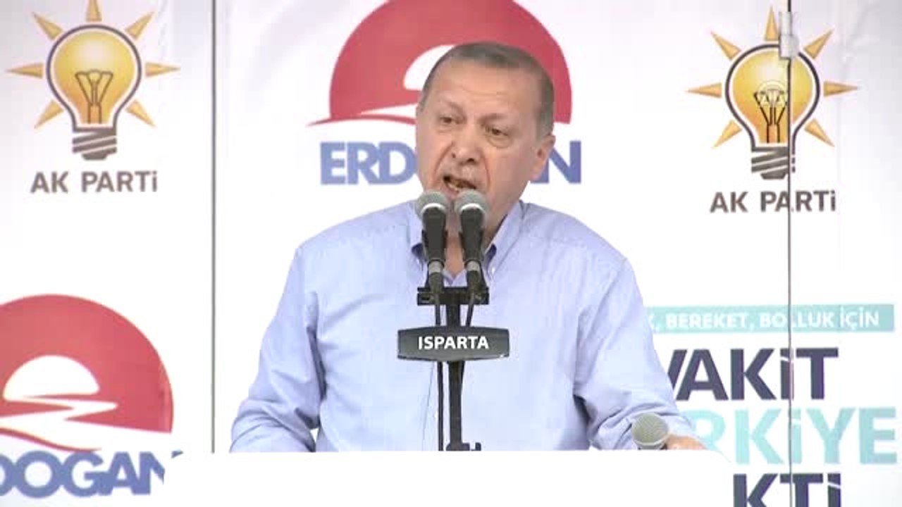 Cumhurbaşkanı Erdoğan: "Geçin O İşleri. Kurla, Bu Manipülasyonlarla Bizi Vuramazsınız" –