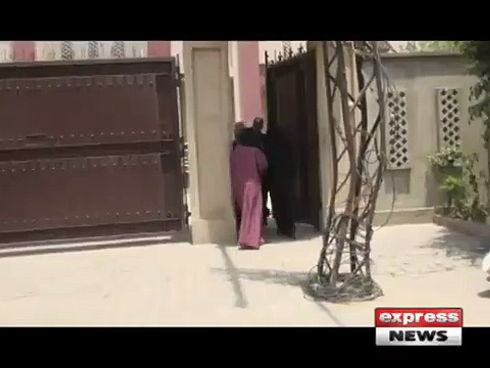 What Khurram Nawaz Did With 320 Hostel Girls-