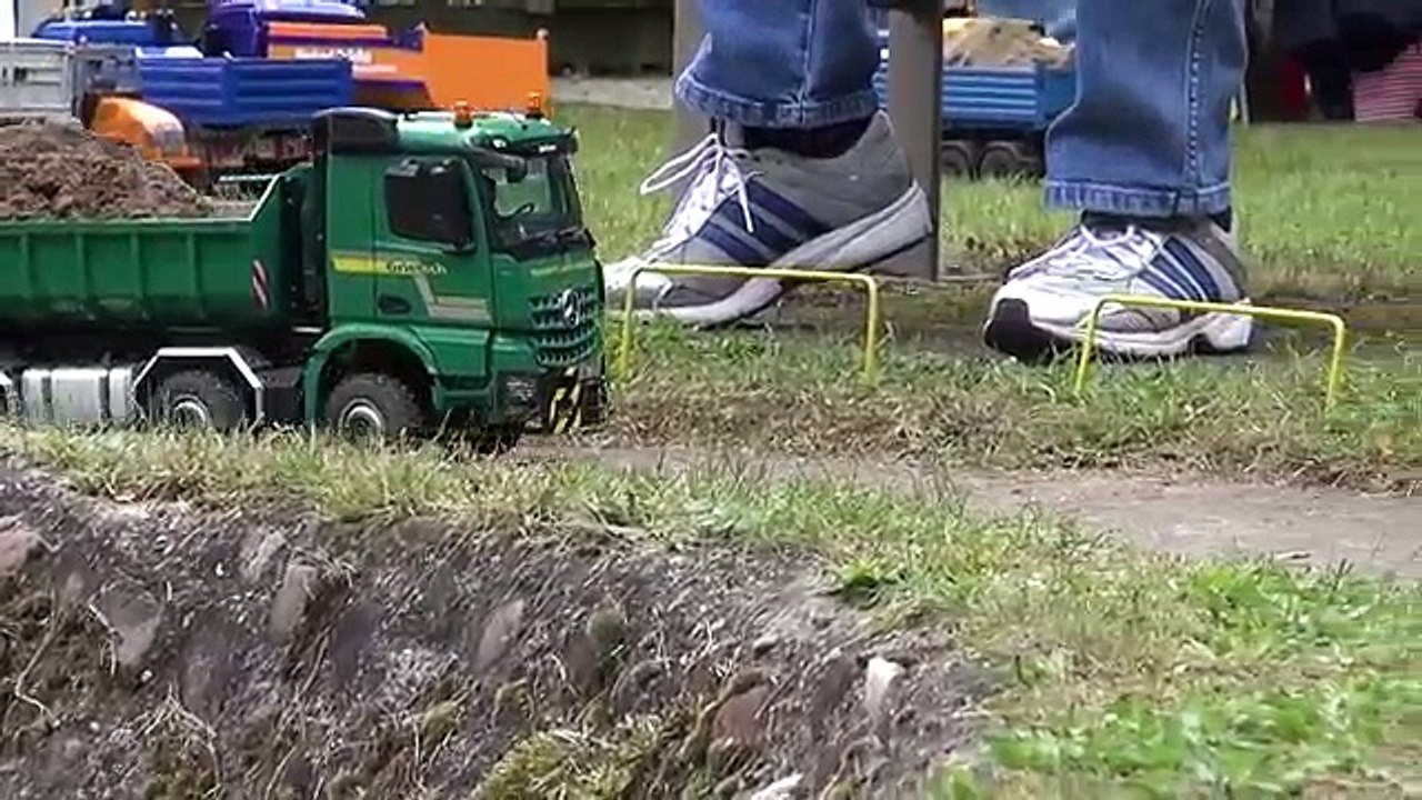 Heavy LOAD on Goldhofer! BIG RC Truck Action! Hook-Lifter! Volvo! MAN! Scania! MB Arocs!