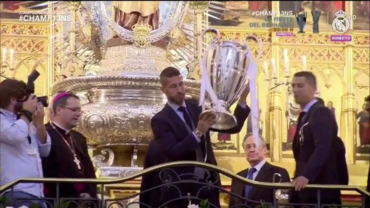 El Real Madrid visita la Catedral de La Almudena