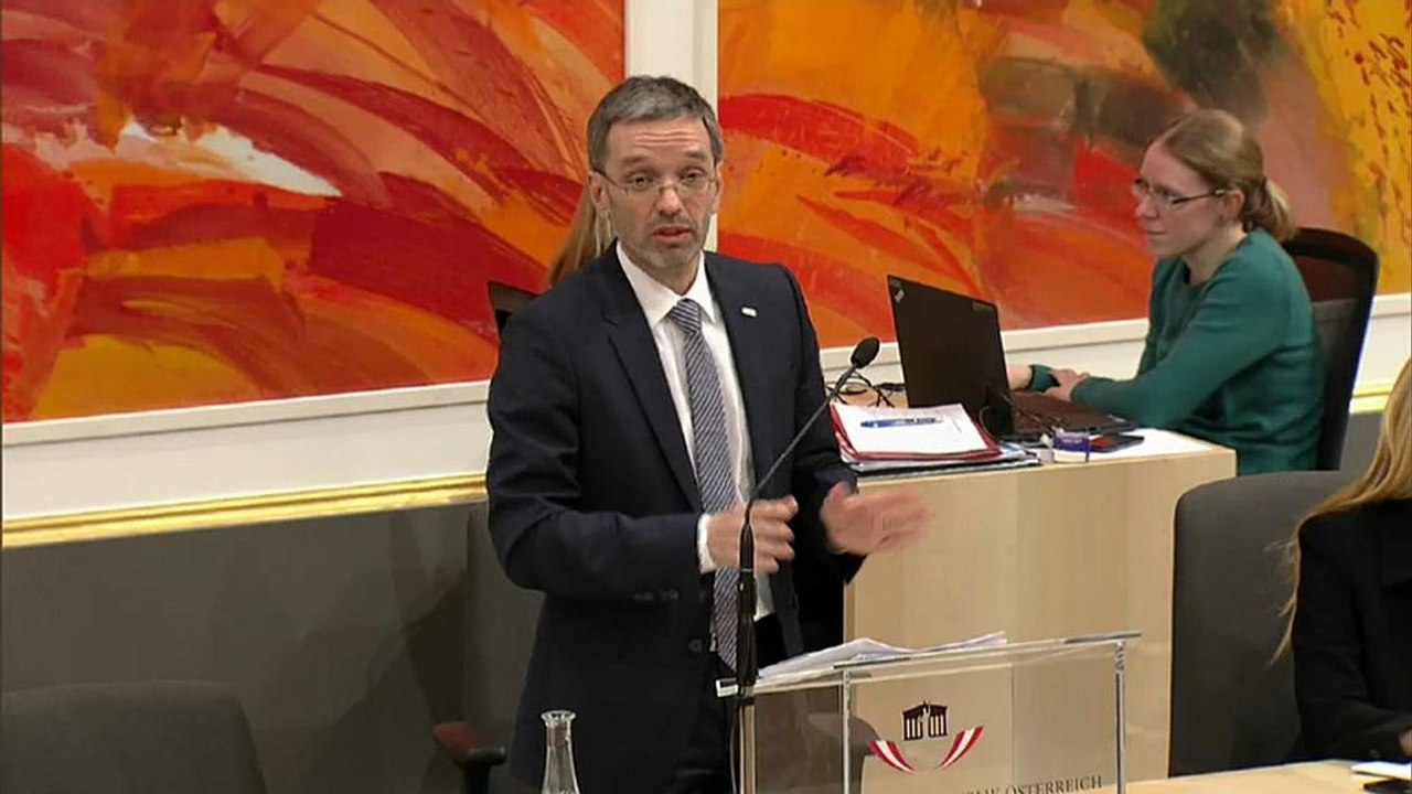 Flüchtlingswelle: Kickl will notfalls die Grenze schließen