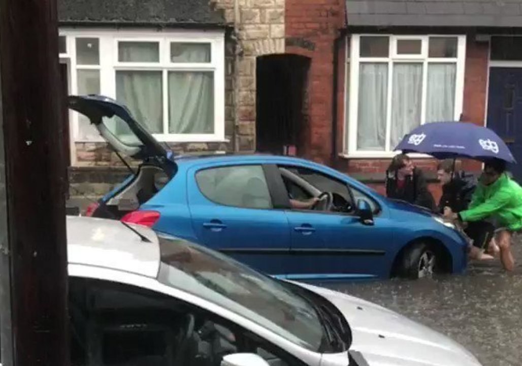 Birmingham Neighborhoods Flooded After Heavy Rainfall video Dailymotion