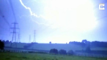 Un orage impressionnant en Angleterre.