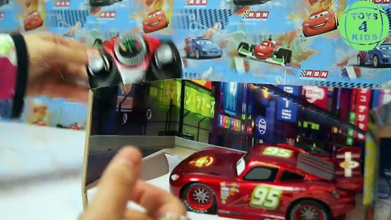 Disney Pixar Cars Lightning McQueen Opening - rc neon turbo racer