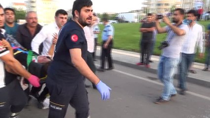 Gaziantep'te trafik kazası: 1 ölü, 12 yaralı