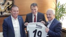 Beşiktaş Başkanı Fikret Orman: 'Spordaki şiddet ve kavga insanları spordan uzaklaştırıyor'