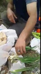 Erzurumlu'nun acı soğan ve yumurta ile imtihanı