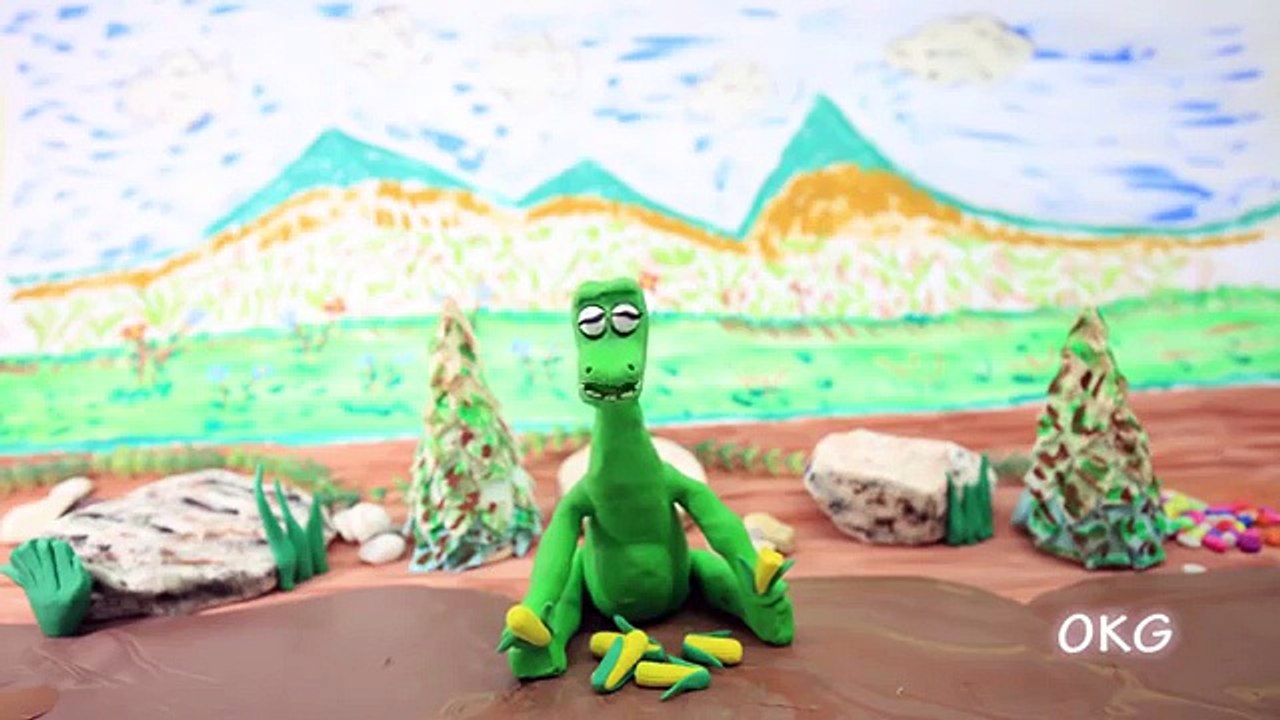 Green Baby in FUN MORNING ACTIVITIES - Stop Motion Cartoons For Kids
