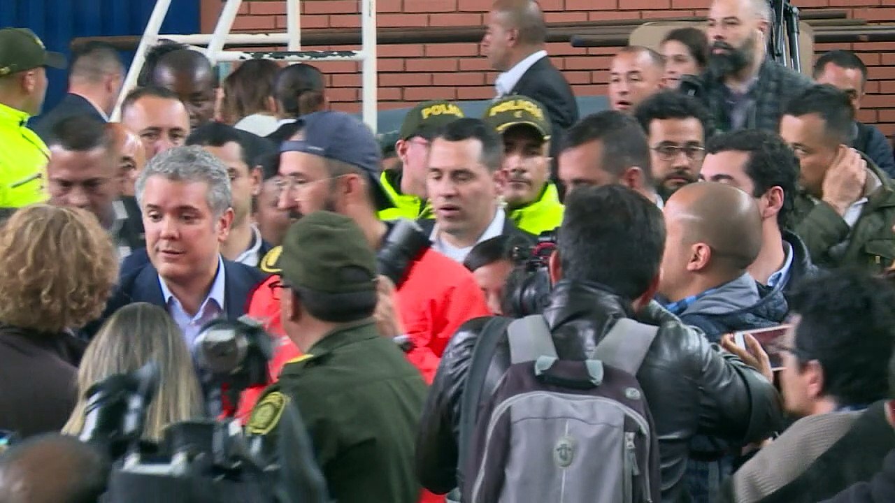 Duque encabeza presidenciales que tendrán balotaje en Colombia