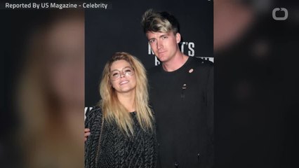 'Pretty Little Liars' Star Weds Longtime Fiance