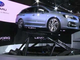 下载视频: Carmakers unveil latest models in Tokyo