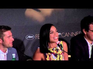 Cover Media Video: Rosario Dawson secretly adopts 12-year-old girl