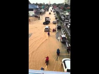 MMOTV: Kota Baru residents on tenterhooks over rising water level