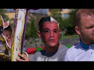 Pa Koment - Simbolikat e PD-së para protestës - Top Channel Albania - News - Lajme