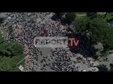 Report Tv sjell pamjet me dron, fillon protesta e opozitës para Kryeministrisë