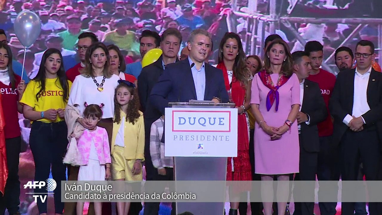 Duque e Petro vão disputar 2º turno na Colômbia