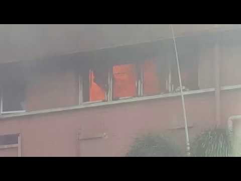 MMOTV: Fire at Johor Baru hospital, patients evacuated